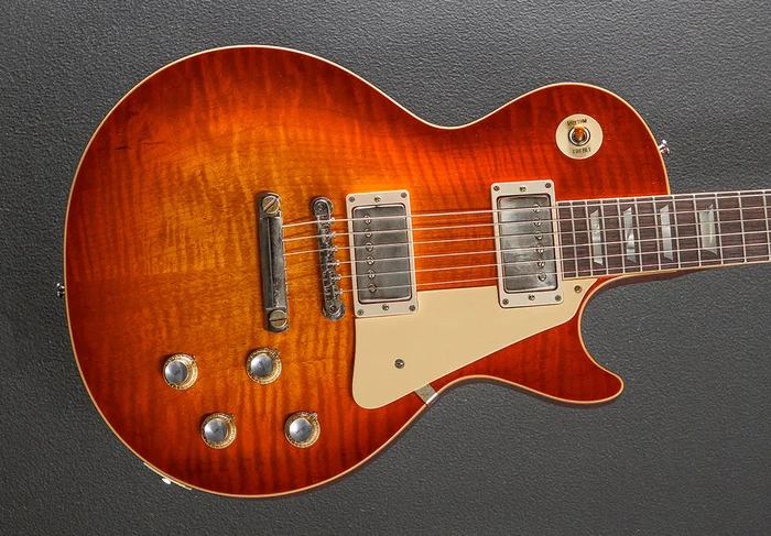 1960 Les Paul Standard Reissue – Washed Cherry Sunburst