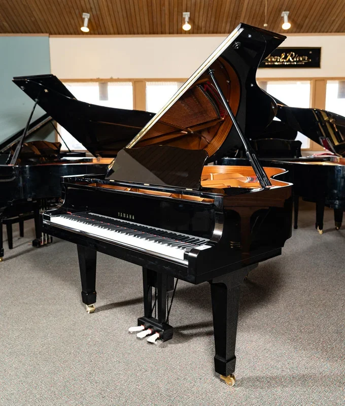 2001 Yamaha C3 6’1″ Grand Piano | Polished Ebony | Mint Condition | SN: 5930313 | Used
