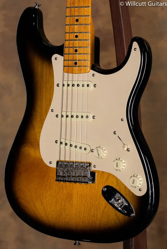 2006 Fender Thin Skin American Vintage ’57 Stratocaster 2 Tone Sunburst USED