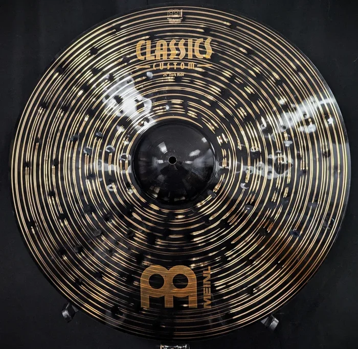 24 Inch Classics Custom Dark Ride