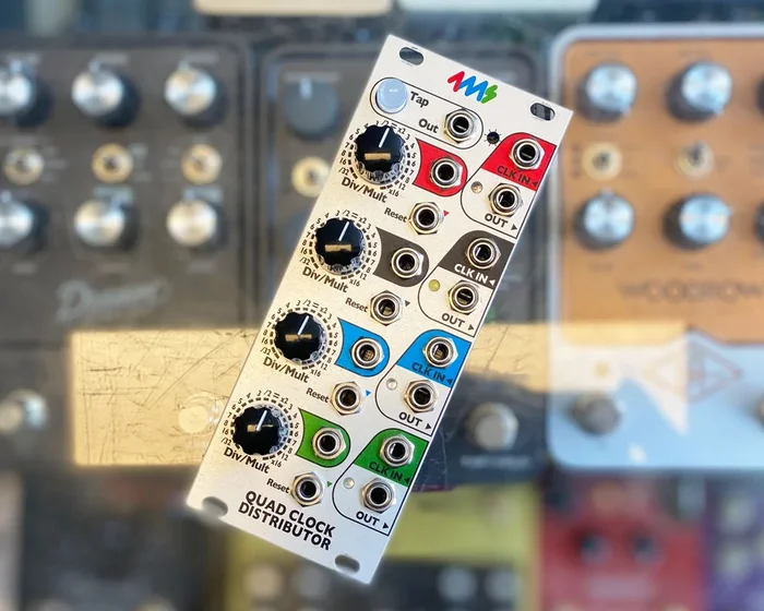 4ms Quad Clock Distributor