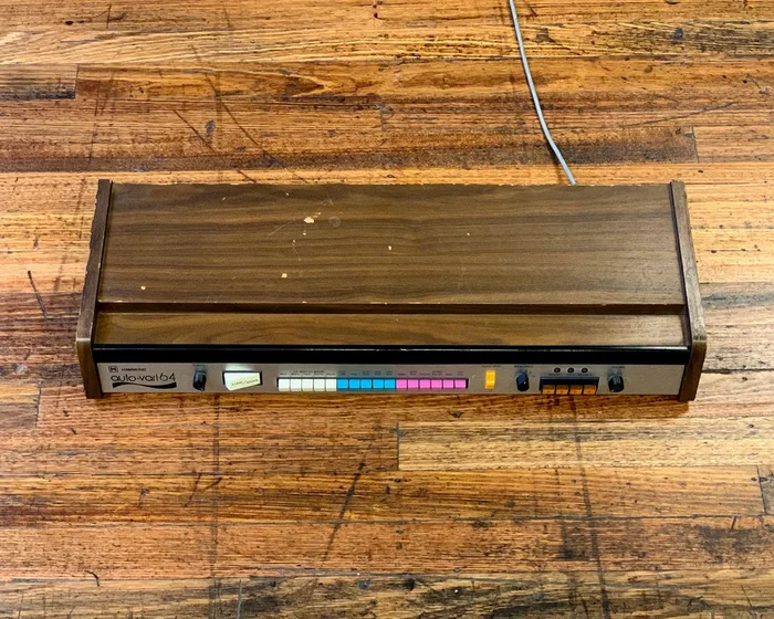 ’70s Hammond Auto-Vari 64 Drum Machine – Silver Panel ?