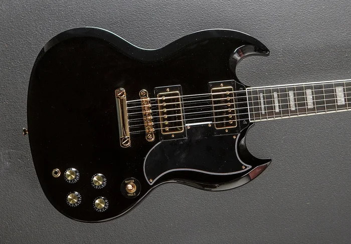 “Inspired by Gibson Collection” SG Custom – Ebony