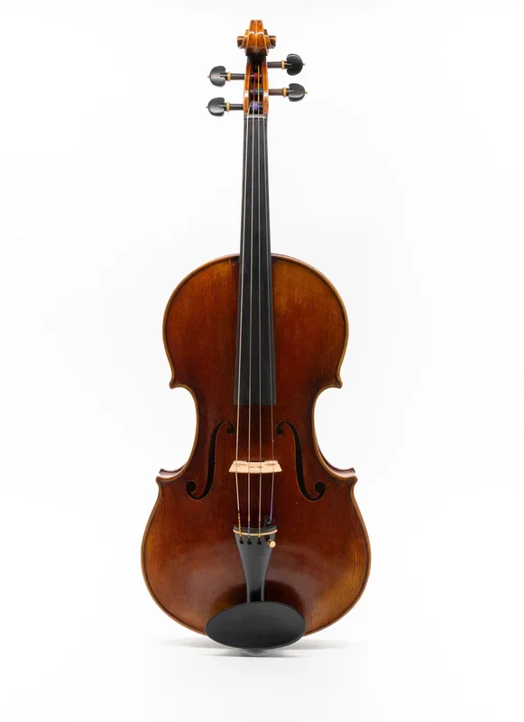 A Modern Chinese Viola, 17”