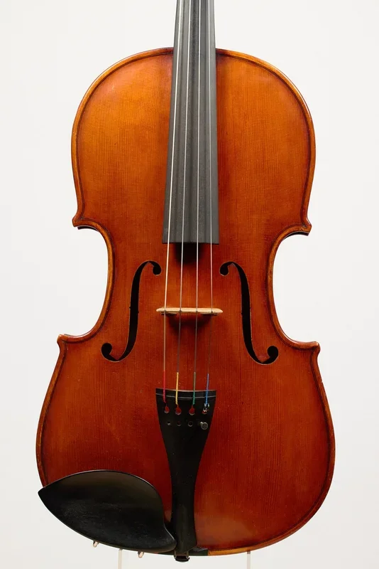 A Modern Viola From 1992 By Geoffrey Ovington. 16 5/8”