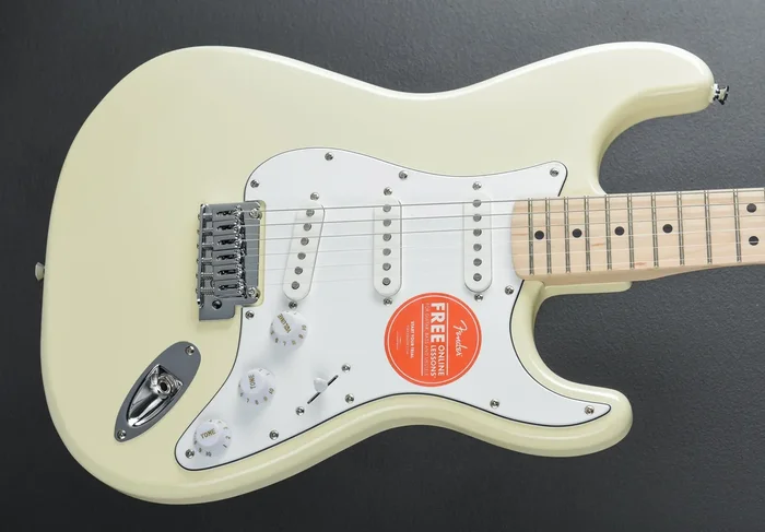 Affinity Series Stratocaster – Olympic White