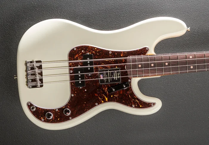 American Vintage II 1960 Precision Bass – Olympic White