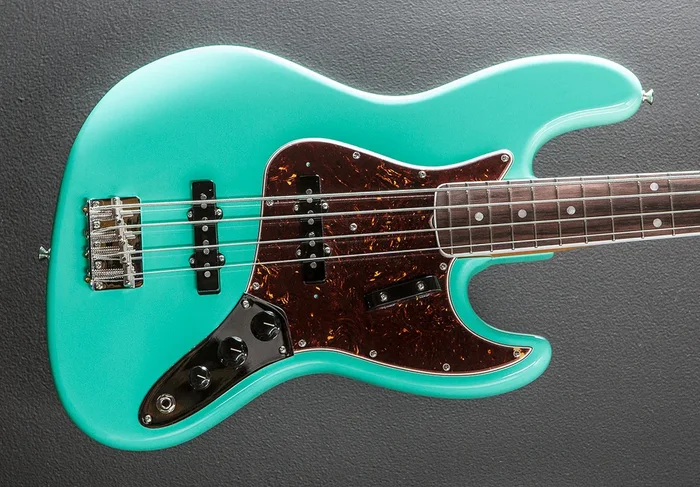 American Vintage II 1966 Jazz Bass – Seafoam Green