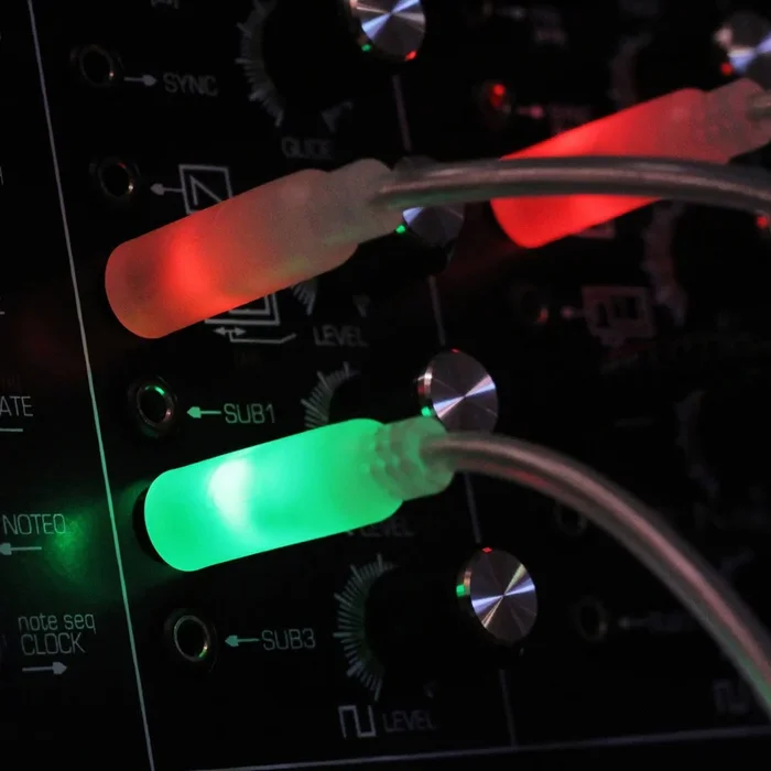 Analogue Solutions LED CV Patch Cables – 59.05″ 5-Pack