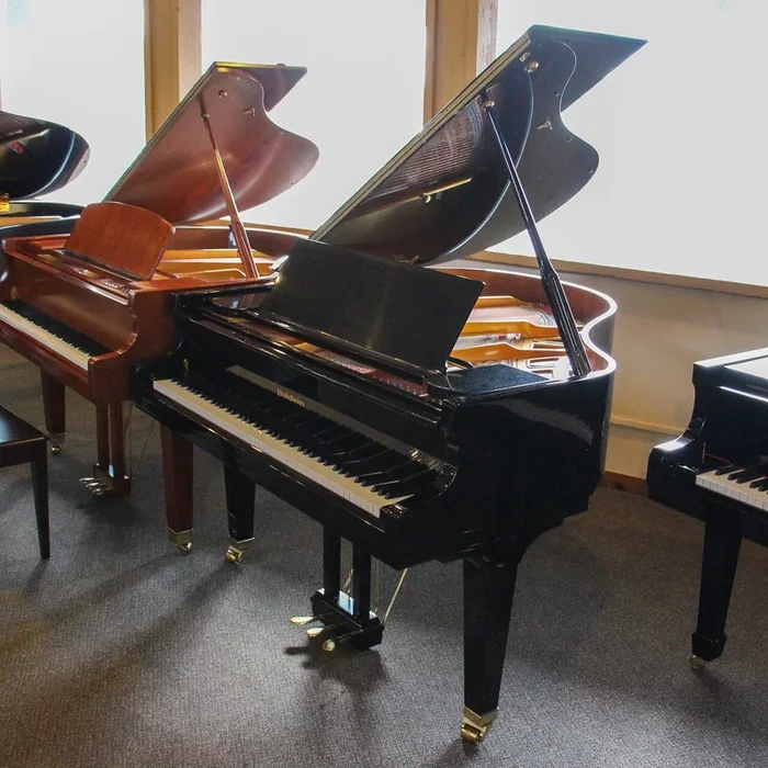 Baldwin H152 Baby Polished Ebony Grand Piano