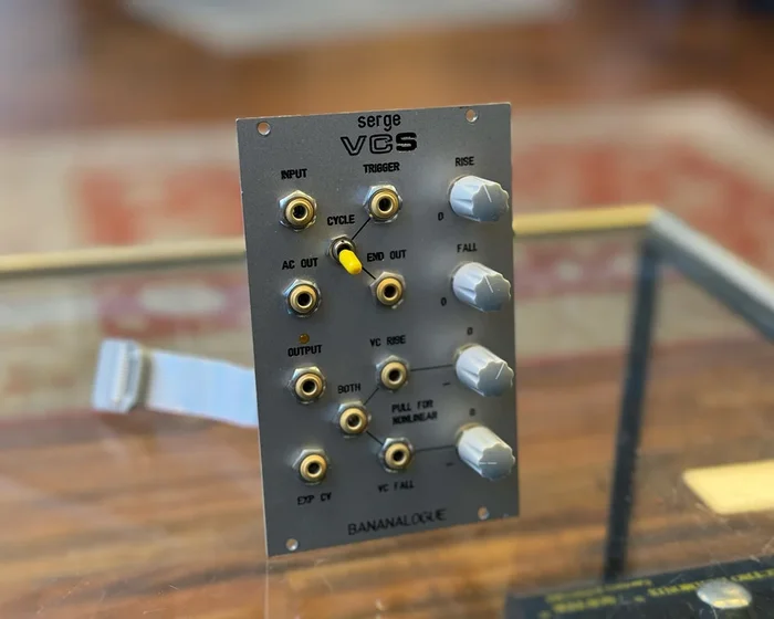 Bananalogue Serge VCS