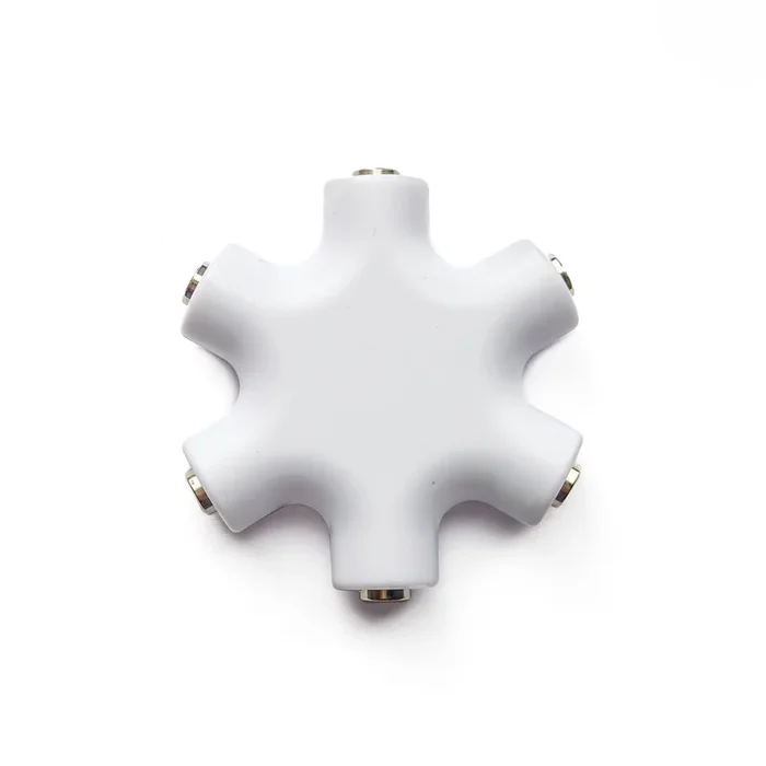 Black Market Modular Monomult 1×5 Splitter Hub – White