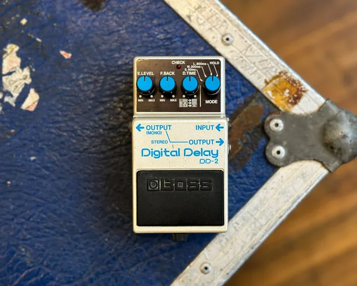 BOSS DD-2 Digital Delay – Blue Label