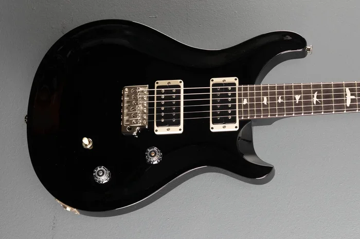 CE-24 – Black