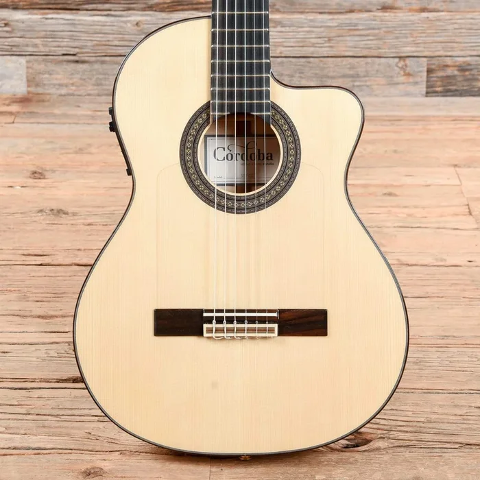 Cordoba 55FCE Thinbody Natural