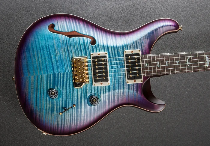 Custom 24 Semi-Hollow Wood Library Limited – Aquableux Purple Burst w/Brazilian