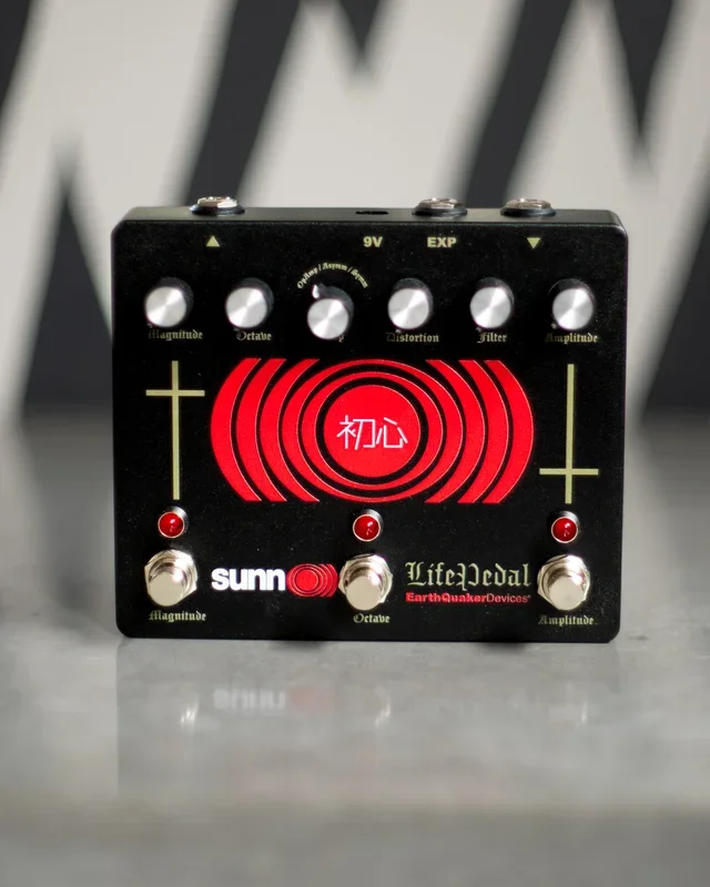 EARTHQUAKER DEVICES – SUNN O))) LIFE PEDAL V3