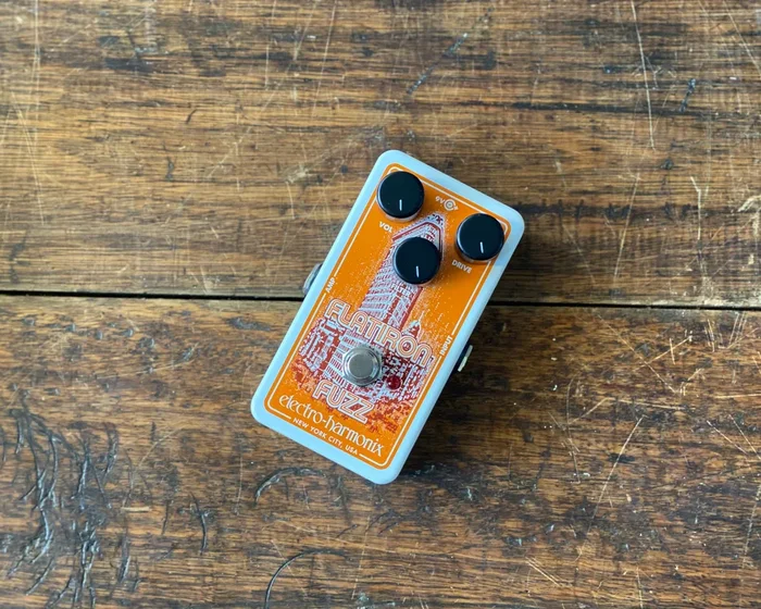 Electro Harmonix Flatiron Fuzz