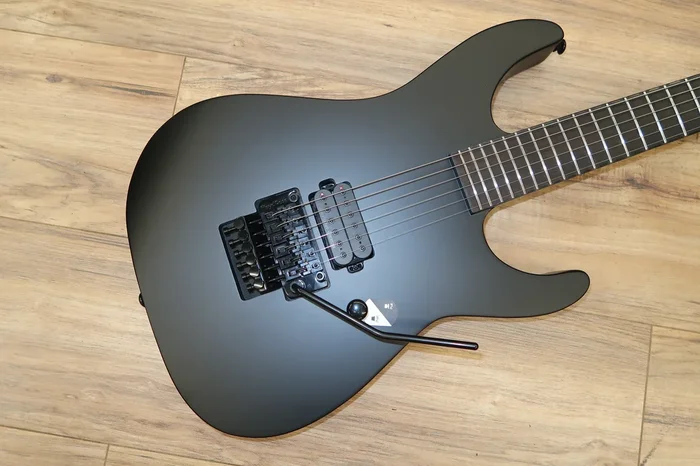 ESP LTD M Black Metal