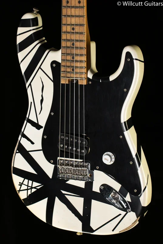EVH Striped Series ’78 Eruption White with Black Stripes Relic (759)
