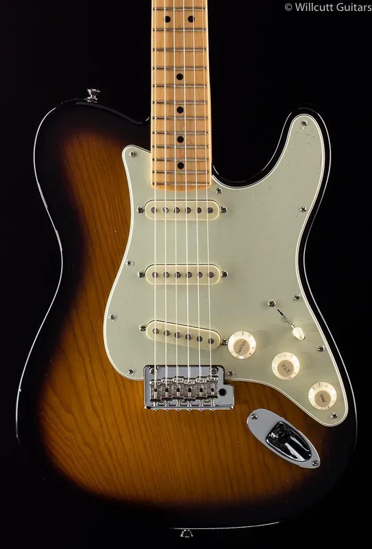 Fender 2018 Limited Edition Strat-Tele Hybrid 2-Tone Sunburst
