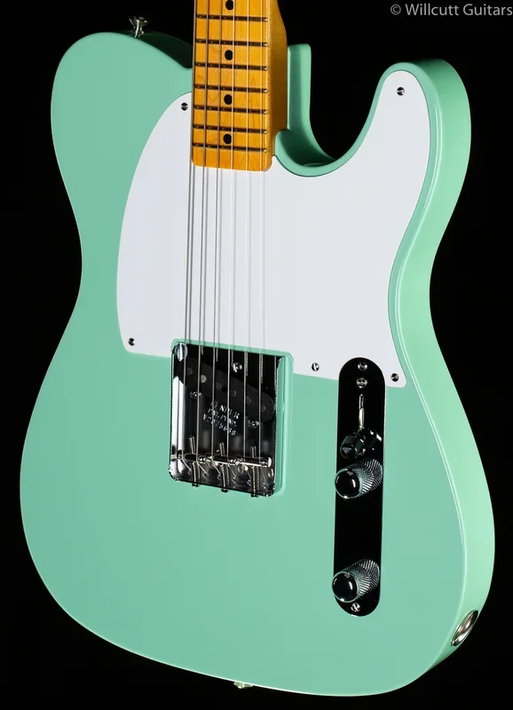 Fender 70th Anniversary Esquire Surf Green