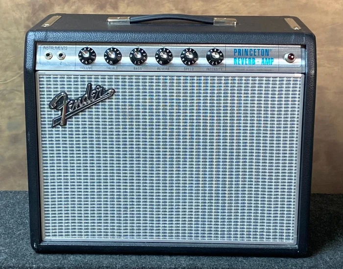 Fender ’68 Custom Princeton Reverb Silverface Combo