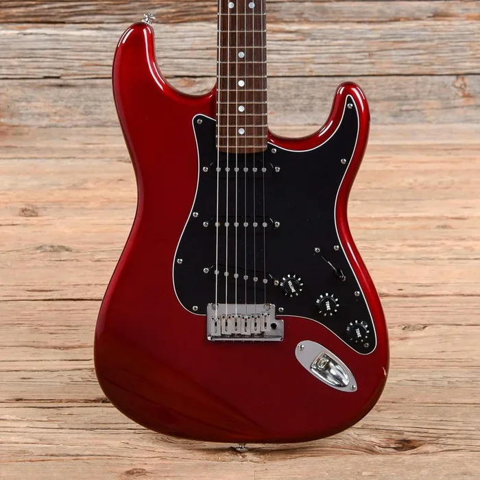 Fender American Deluxe Stratocaster Chrome Red 2005