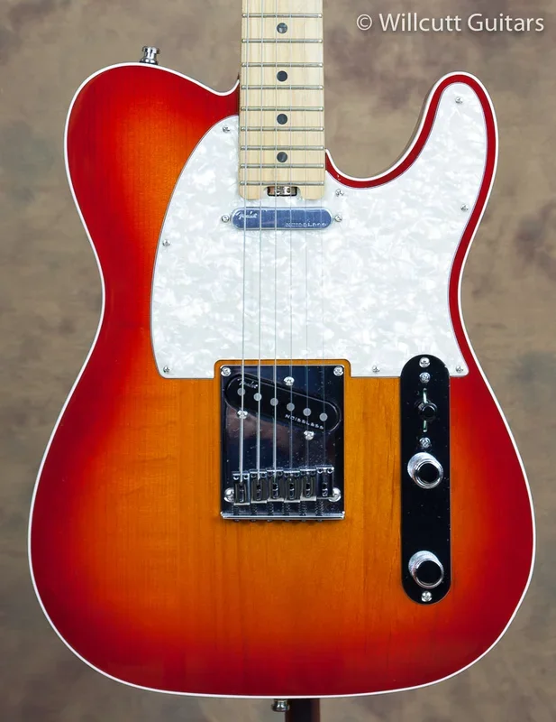 Fender American Elite Telecaster Aged Cherry Burst USED