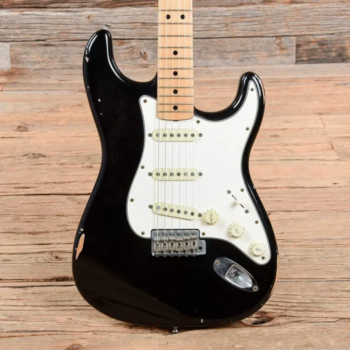 Fender CS 1969 Stratocaster Closet Classic Black 2002