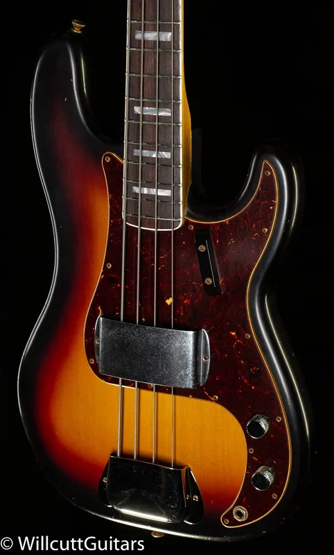 Fender Custom Shop Limited Edition P/J Bass Journeyman Relic 3-Color Sunburst Bass Guitar