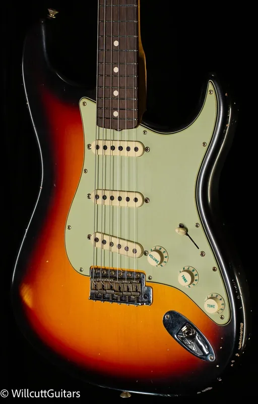 Fender Custom Shop Masterbuilt Greg Fessler True ’62 Strat Journeyman Relic 3-Tone Sunburst 59 C (557)