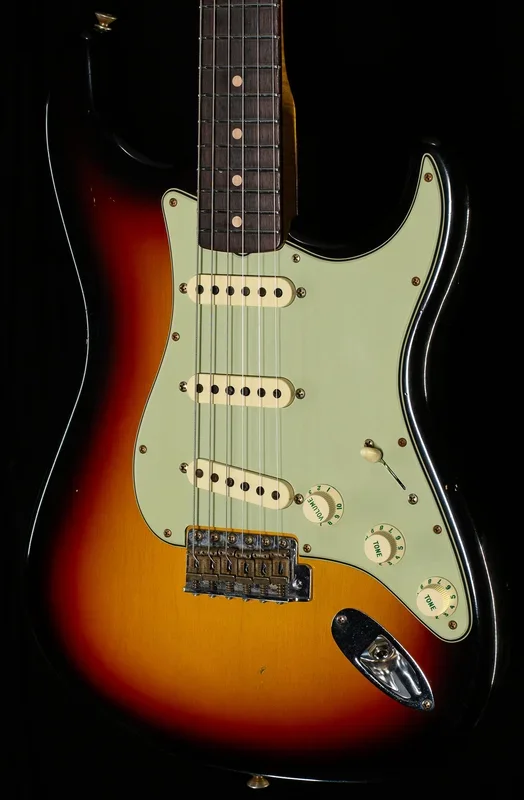 Fender Custom Shop Willcutt True ’62 Stratocaster Journeyman Relic 3-Tone Sunburst Josephina Handwound 57 Soft V (355)
