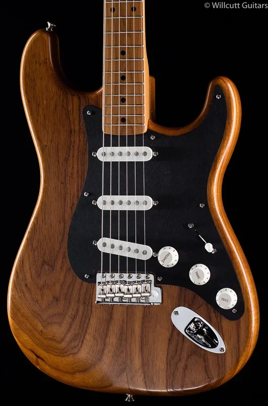 Fender FSR Limited Edition Roasted Ash ’56 Stratocaster