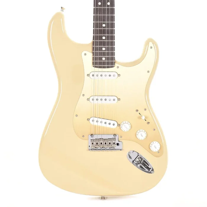 Fender Limited Edition American Pro Stratocaster Rosewood Neck Desert Sand