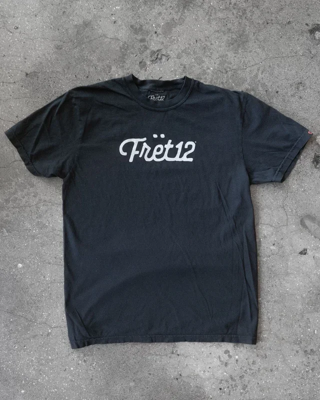 FRET12 SCRIPT TEE – Black