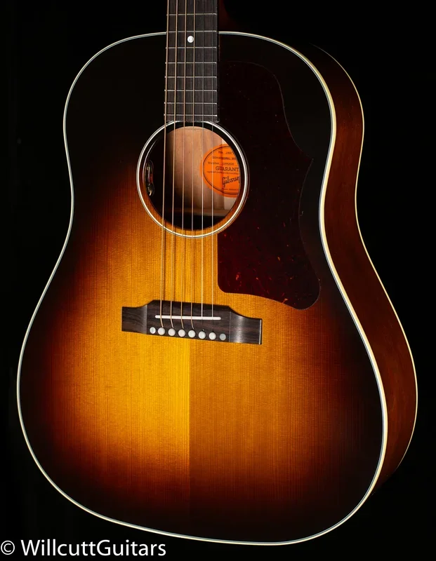 Gibson Custom Shop Willcutt Exclusive 50’s J-45 Vintage Sunburst Thermally Aged Red Spruce (020)