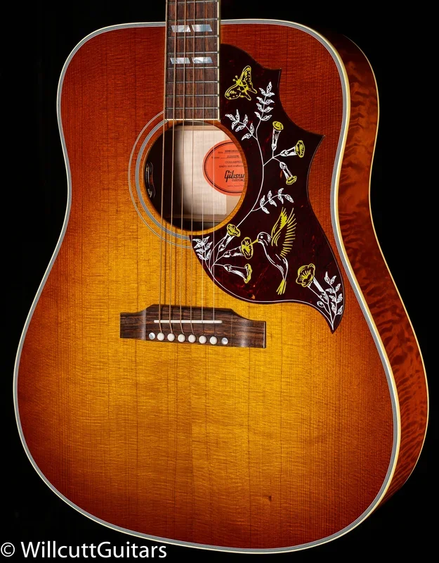 Gibson Hummingbird Maple Heritage Cherry Sunburst (370)