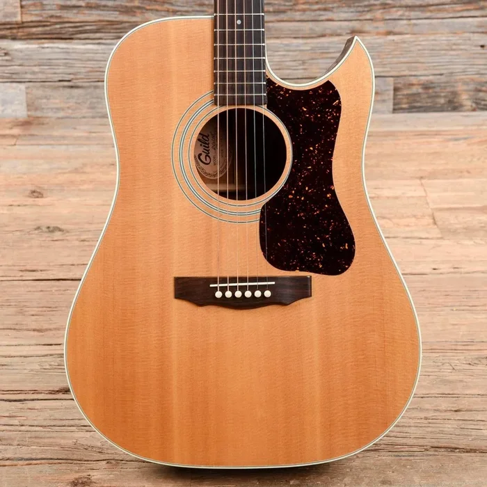 Guild D-40C Natural 1980