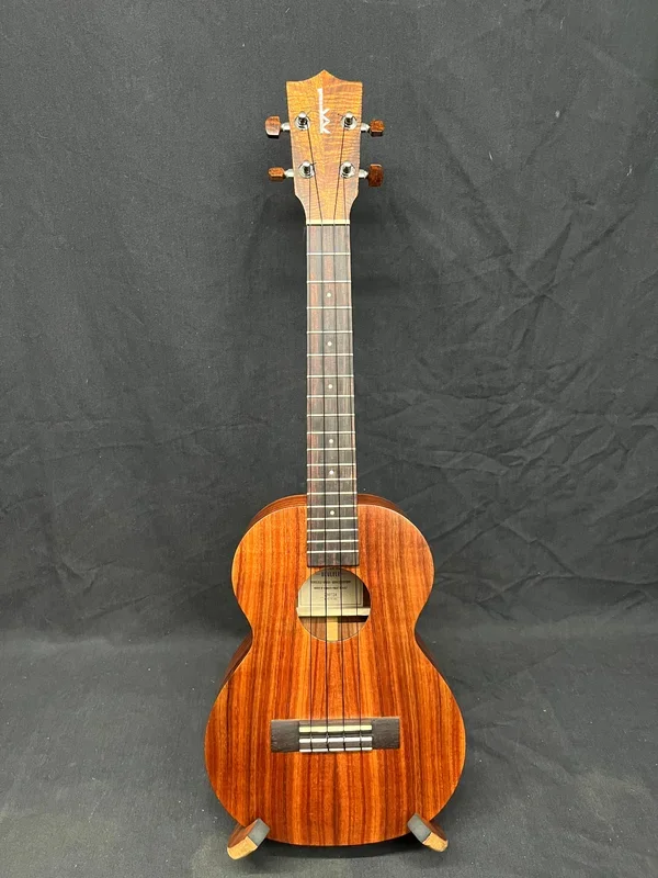 Kamaka HF-3 Tenor Ukulele