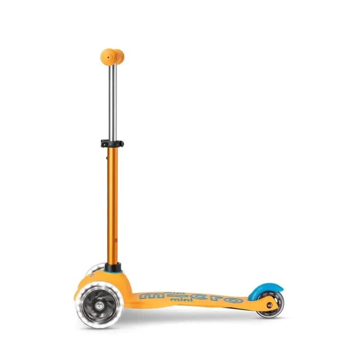 Kickboard micro mini deluxe LED scooter
