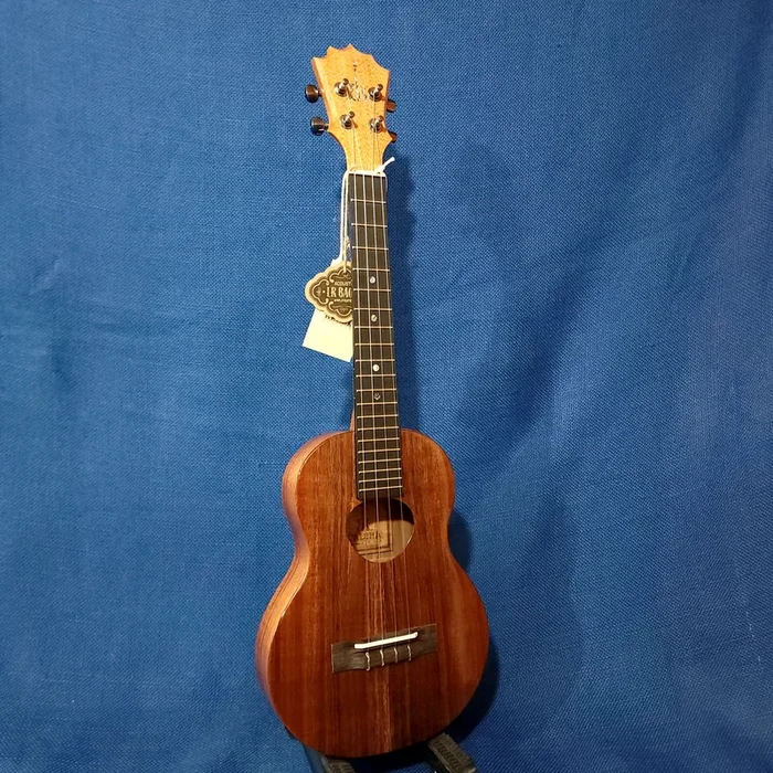 KoAloha Tenor Slimline All Solid Koa KTM-S00P A/E LR Baggs Ukulele w/ Thinline Hard Case p217