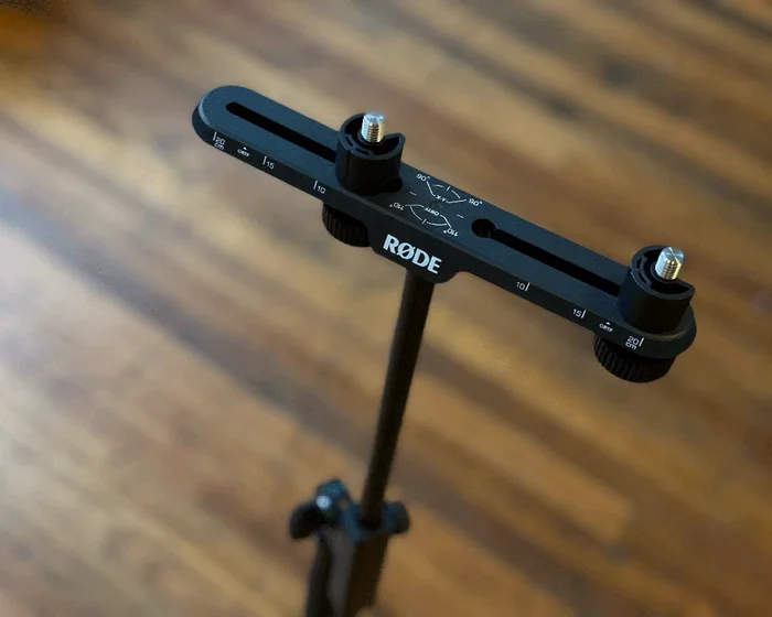 König & Meyer Microphone Stand with Rode Stereo Bar