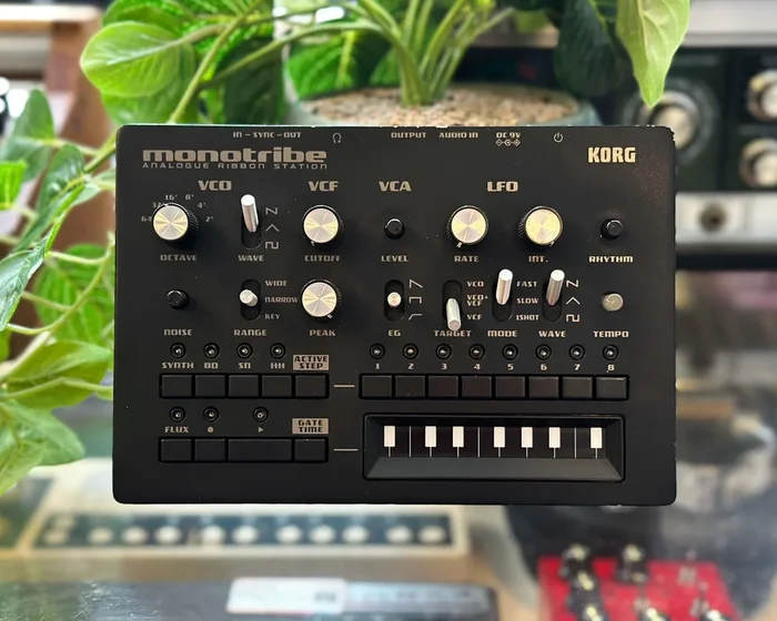 KORG Monotribe Analogue Ribbon Station – MIDI Mod