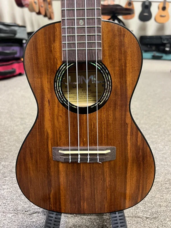 KUMU CF-52A Koa Thin Body Concert Ukulele – Travel Uke