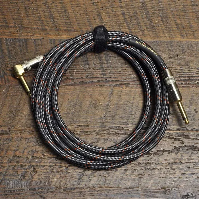 Lava Soar 1/4 Inch Instrument Cable 10′ Angle-Straight