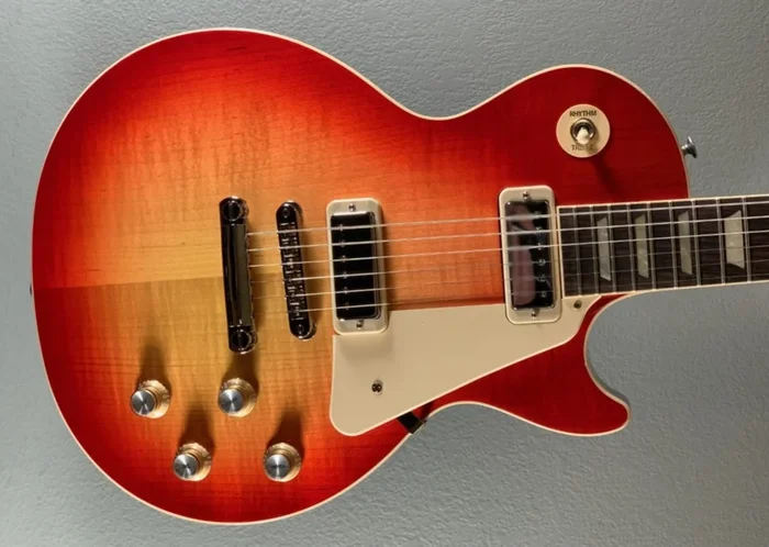 Les Paul 70’s Deluxe-Cherry Sunburst