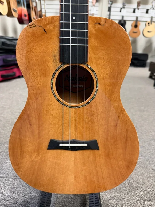 Makaio MSMB-10 Spalted Mango String Baritone Ukulele w/Case