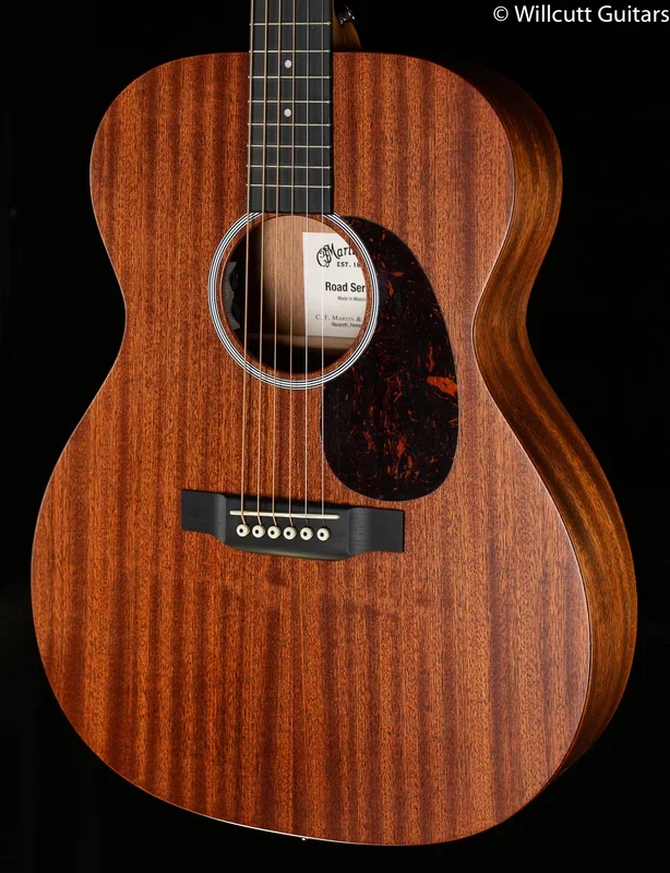Martin 000-10E (124)