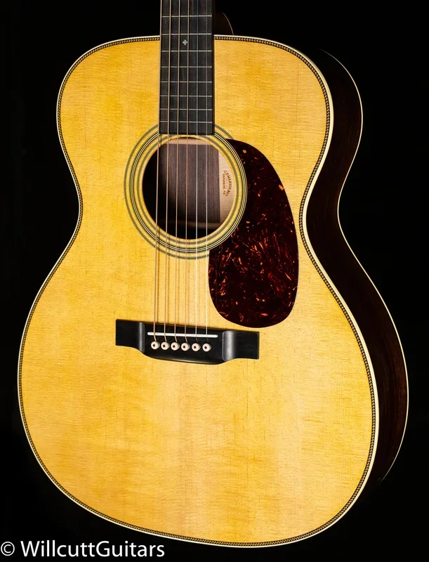 Martin 000-28 (863)
